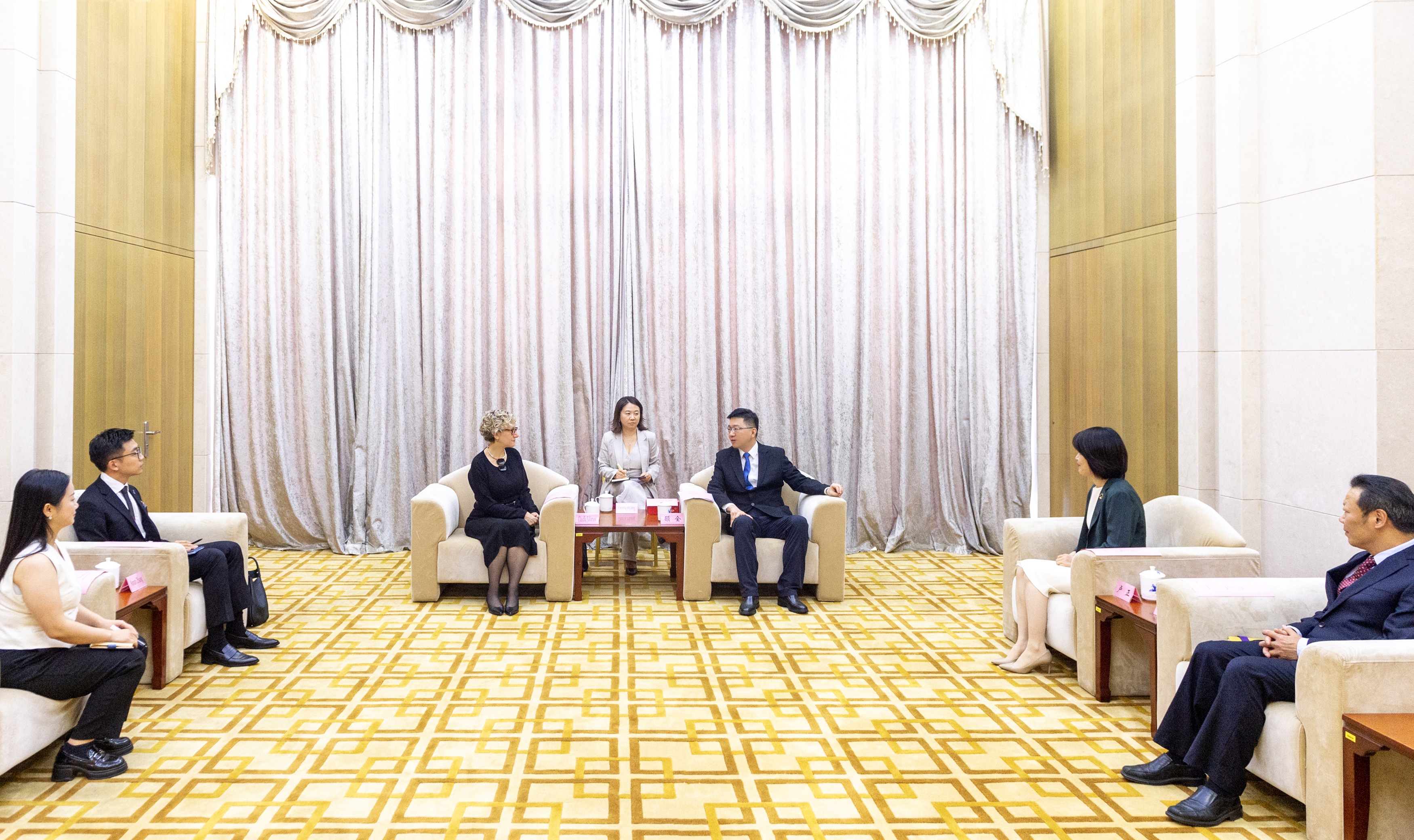 市司法局与国际商会国际仲裁院座谈交流