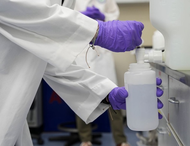 报告显示全球中端市场企业对经济不确定性的担忧有所下降