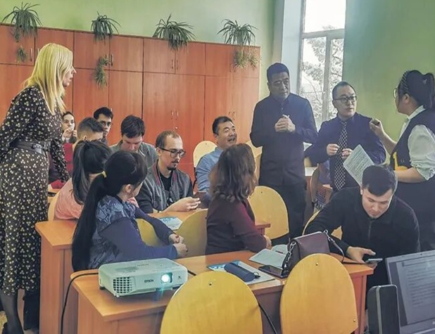 中国专家助力塞拉利昂农业发展焕新